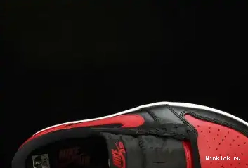 Low Retro Jordan Bred 1 0628
